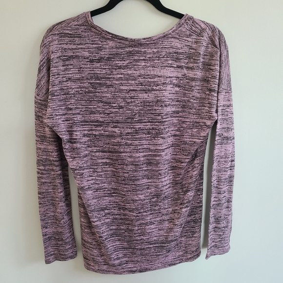 ✨️5 for $25✨️ Xs Kismet Purple Oversized Shirt - Picture 3 of 3